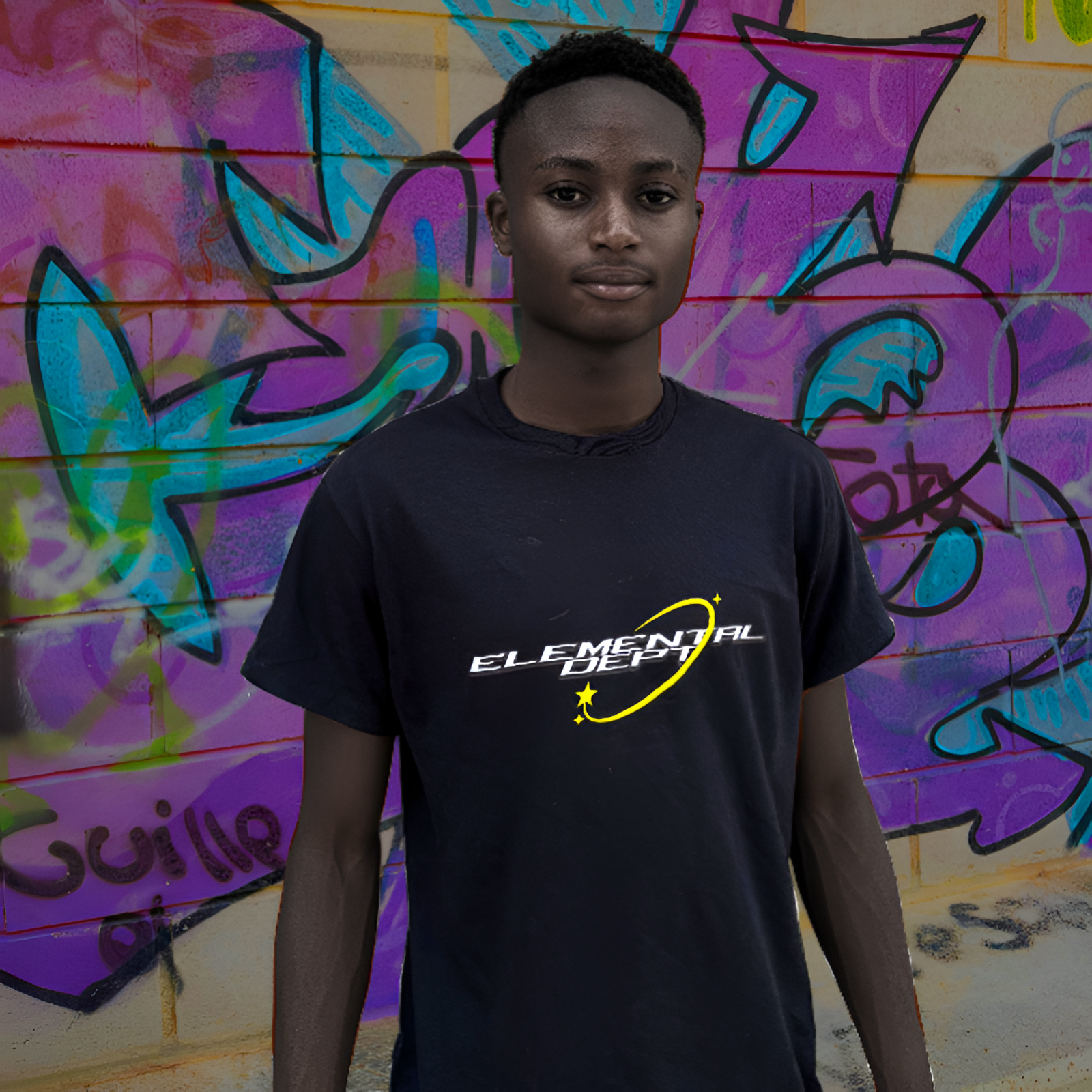 Star B&W Tee - All You Need Is Love
